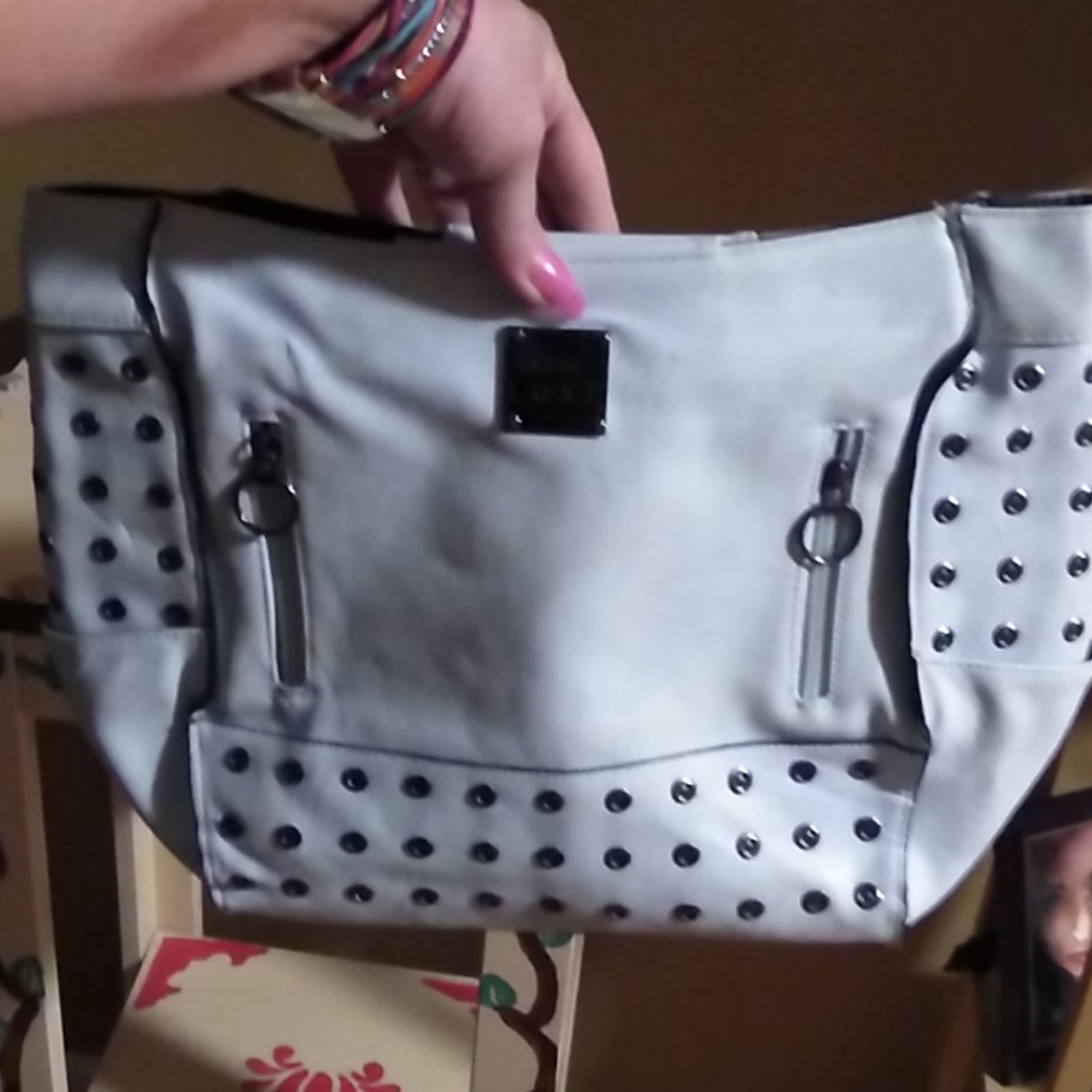 Purse - Picture 8 of 12